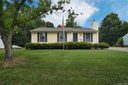 7121 Ravenglass Lane sold home in Mint Hill, SC