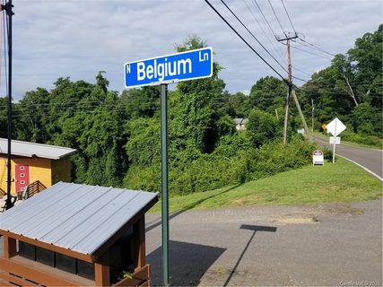 354 Emma Road sold lot in Green Path Commons, Asheville, NC