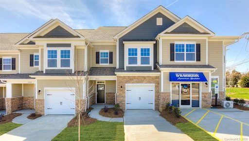 915 Emma Kate Court 16