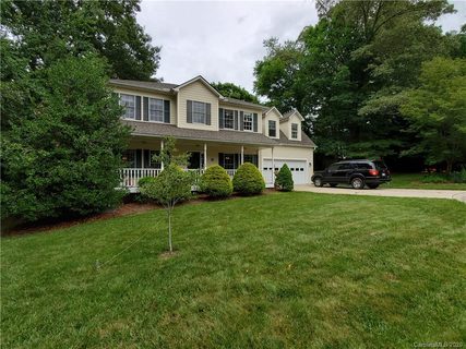 25 Whitleigh Court sold home in White Oak Grove, Arden, NC