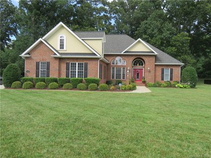 104 Kendallwood Drive