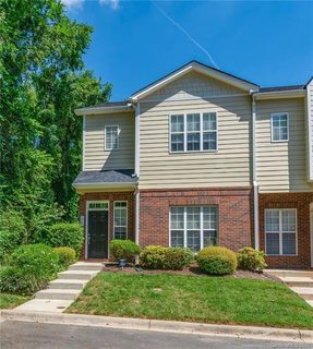 4444 Yoruk Forest Lane sold townhome in Cotswold Glen, Charlotte, NC