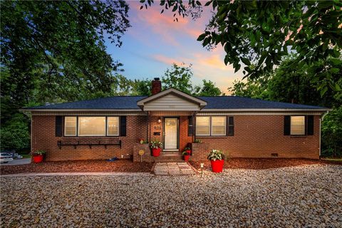 5000 Churchill Drive