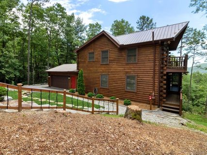 340 West View Drive