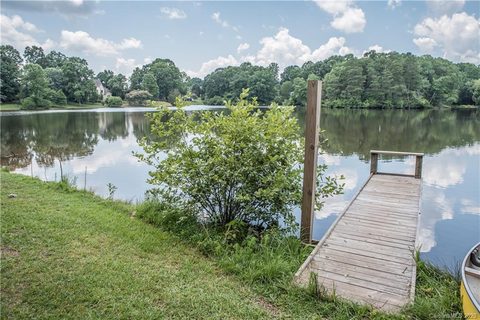 130 Hazelton Loop