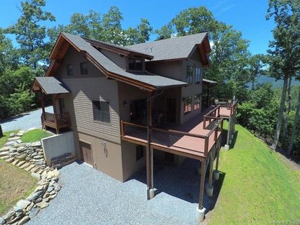 138 Lookout Point sold home in Fontana Ridge, Bryson City, NC