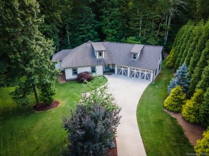 89 Vintage Road sold home in Big Cove Estates, Candler, NC