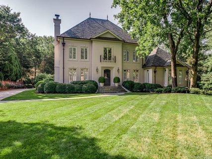 4425 Cameron Oaks Drive