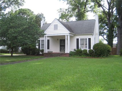 807 Ne Arbor Street