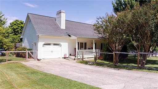 4 Apple Blossom Lane sold home in Apple Blossom Estates, Hendersonville, NC