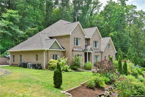1 Angler Trail sold home in Cedar Crest Heights, Asheville, NC