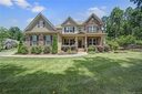 708 Fawns Glen Place sold home in Lake Wylie, SC