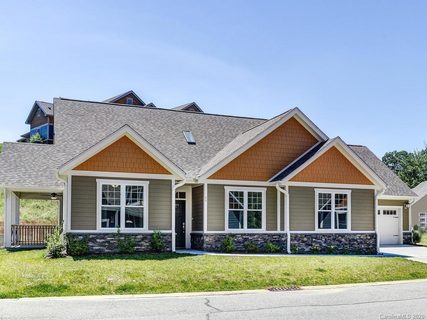 68 Creekside View Drive