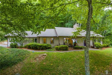 125 Stonecrest Drive sold home in Ridgeview Estates, Asheville, NC