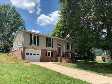 202 Redcoat Drive