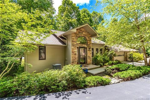 792 Tsisqua Circle U68/L108 sold townhome in Qualla Village, Brevard, NC