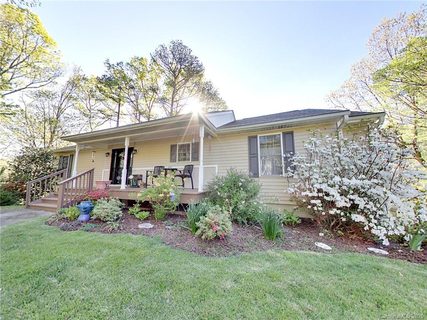 70 Summit Rise Road sold home in Enon Summit, Pisgah Forest, NC