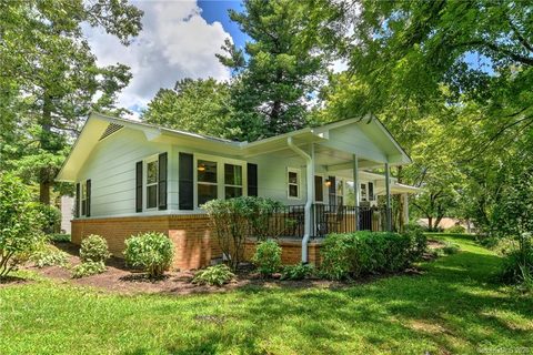 1419 Hebron Road sold home in Hebron Terrace, Hendersonville, NC