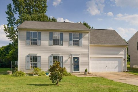 5231 Moonlight Trail sold home in Autumn Ridge, Concord, NC