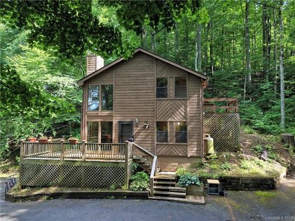 11 Shirley Drive sold home in Hemlock Forest, Maggie Valley, NC