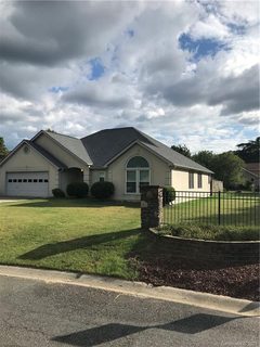 100 Sea Island Boulevard