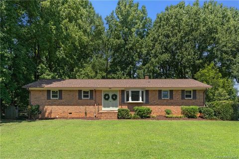 5109 Markay Street sold home in Elburta Downs, Matthews, NC