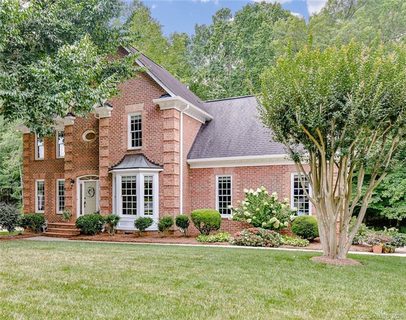 3725 Bellingham Lane