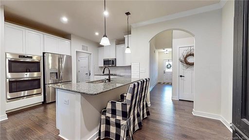 5911 Barrowlands Court sold townhome in Sharon Arbors, Charlotte, NC