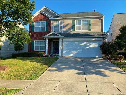10441 Pickerel Lane