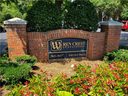 5601 Fairview Road 8 sold home in Charlotte, SC