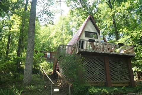 42 Rainbow Lake Circle 18 sold home in Rainbow Lake, Black Mountain, NC