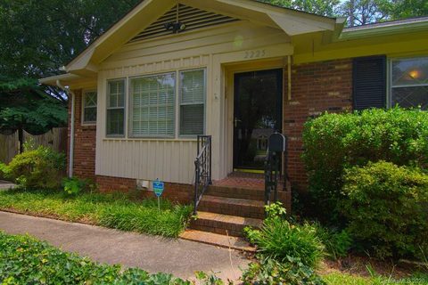 2225 Briargrove Drive