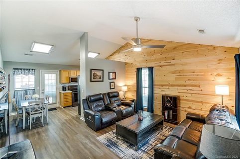 Previously sold for $207,500