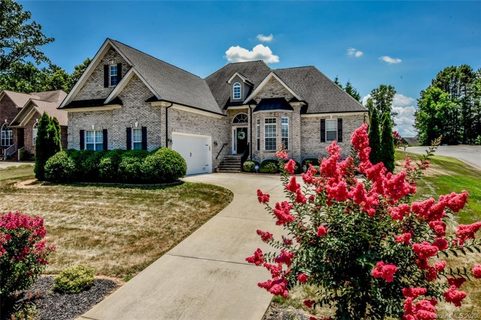 342 River Birch Circle sold home in The Woodlands, Mooresville, NC