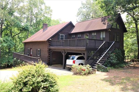 633 Oregon Trail sold home in Gallagher Trails, Lincolnton, NC