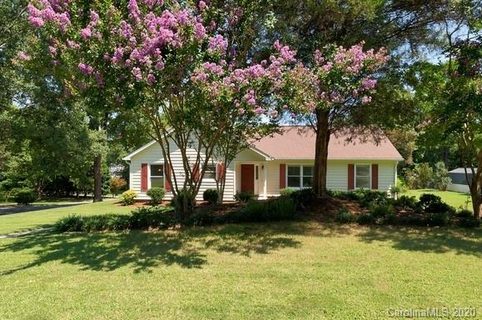 2624 Briar Ridge Drive sold home in Greenbriar, Charlotte, NC