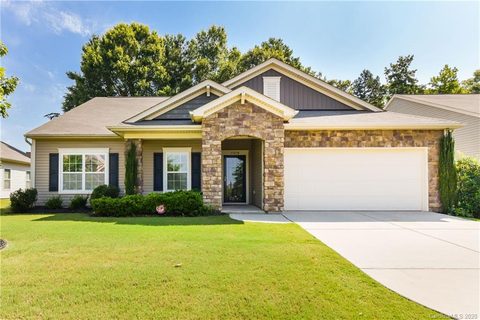 13210 Shanagarry Drive sold home in Creekshire Village, Charlotte, NC