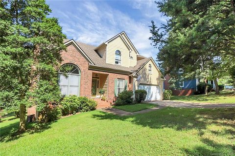 9307 Fairmead Drive sold home in Mallard Trace, Charlotte, NC