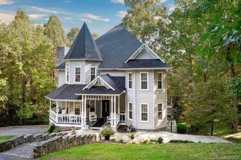 311 La Foret Drive