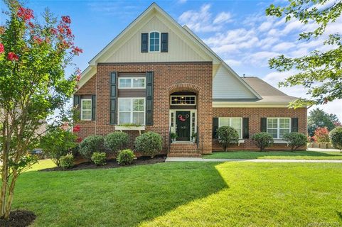 147 Warfield Drive