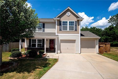 1400 Logan Patrick Court sold home in Villages at Fifth Avenue, Gastonia, NC