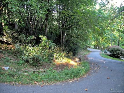 2 Trillium Drive sold lot in Springdale Country Club, Canton, NC