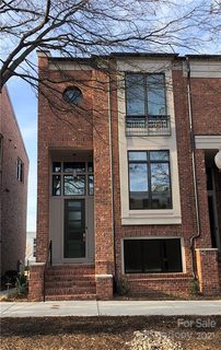440 E 33rd Street Unit 26