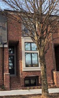 428 E 33rd Street Unit 29