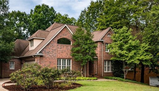 1216 Hudson Place sold home in Hudson Place, Davidson, NC