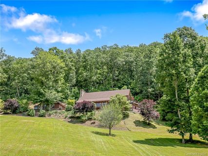 844 Three Quarter Creek Road sold home in Mountain View, Burnsville, NC