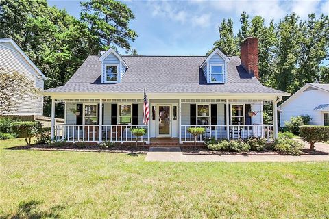 8742 Rittenhouse Circle