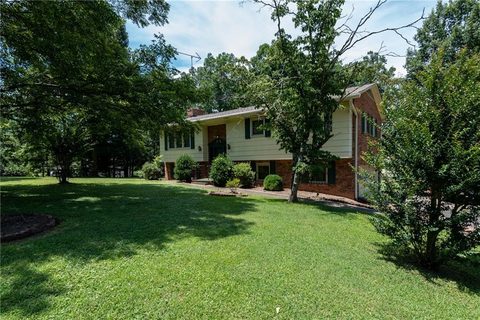 90 Hayden Road sold home in Sherwood Forest, Taylorsville, NC