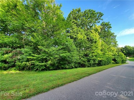 8 Mossy Rock Lane 79