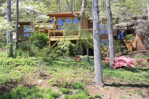 39 Mark Twain Road sold home in Jewell Acres, Asheville, NC